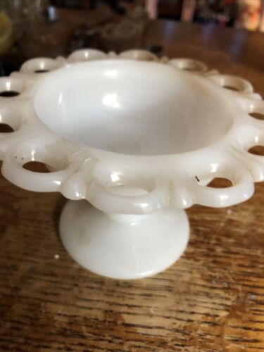 Anchor Hocking Old Colony Open Lace Edge 7" White Milk Glass Pedestal Bowl Mgb