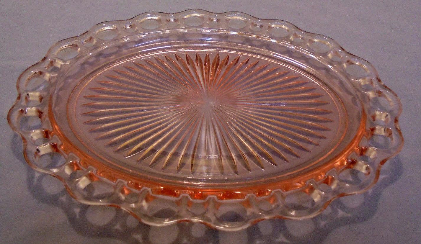 Lace Edge By Anchor Hocking, Pink Oval Platter, 12.5"x9.75", 1" Tall Vintage