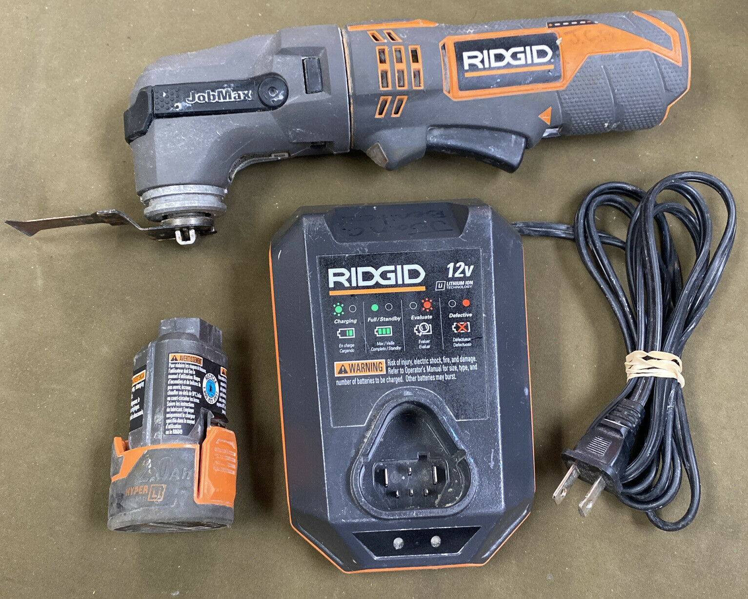 Ridgid (r8223500 Series A) - 12v  Multi-tool W/ Jobmax R8223406 Oscillating Head